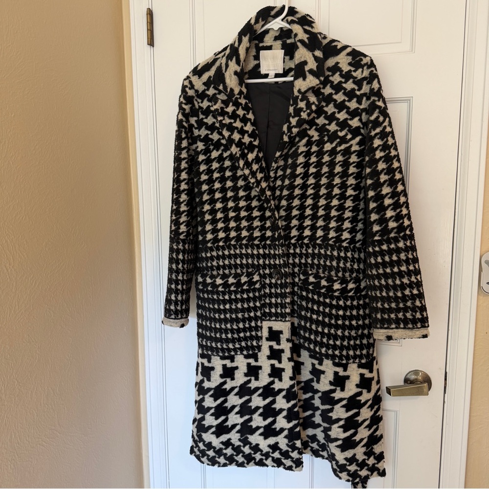 Anthropologie Black and White Houndstooth Jacket